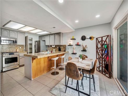 25231 Avenida Pacifica , Lake Forest, CA