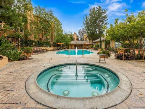 19431  Rue De Valore  31F , Lake Forest, CA