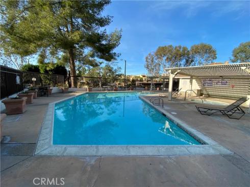 22272  Redwood Pointe  5C , Lake Forest, CA