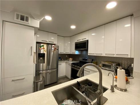 22272 Redwood Pointe 5C , Lake Forest, CA