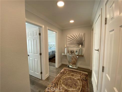 22272 Redwood Pointe 5C , Lake Forest, CA