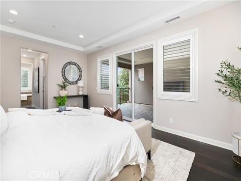 12 Starflower , Lake Forest, CA