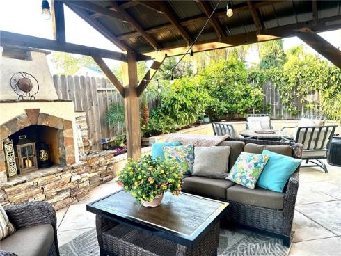 22471 Rippling Brook , Lake Forest, CA