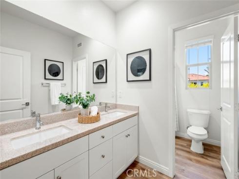 906 El Paseo , Lake Forest, CA