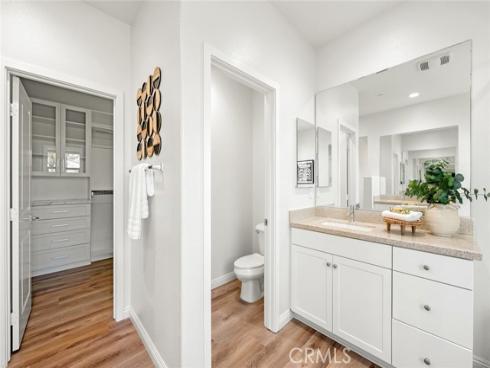 906 El Paseo , Lake Forest, CA