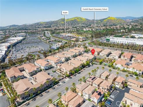 906 El Paseo , Lake Forest, CA