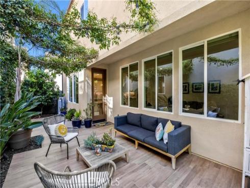 1253 Viejo Hills Drive, Lake Forest, CA