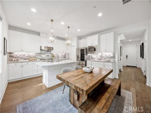 1253 Viejo Hills Drive, Lake Forest, CA