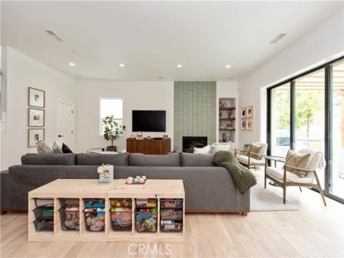 13 Goldenrod , Lake Forest, CA