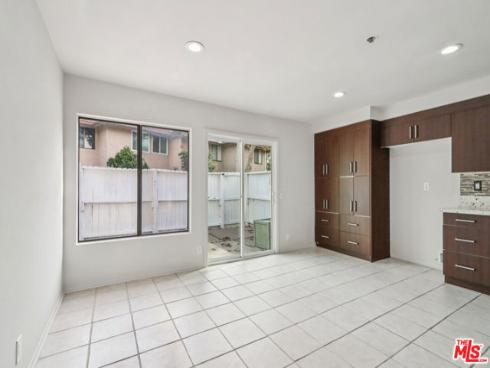 25885  Trabuco  226  Road, Lake Forest, CA