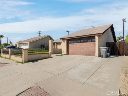 24511 Bridger Road, Lake Forest, CA