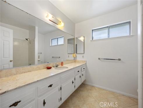 23692 Cavanaugh Road, Lake Forest, CA