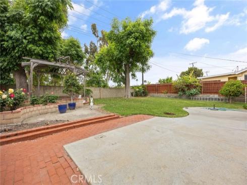23692 Cavanaugh Road, Lake Forest, CA