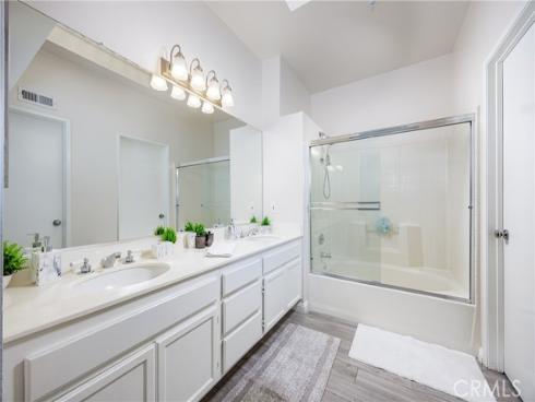 20 Santa Barbara Court, Lake Forest, CA