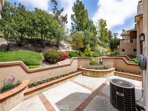 20 Santa Barbara Court, Lake Forest, CA