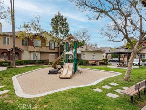 20 Santa Barbara Court, Lake Forest, CA