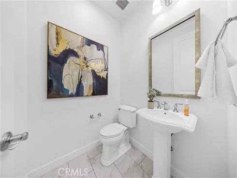 30 Swift , Lake Forest, CA