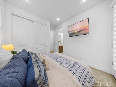 30 Swift , Lake Forest, CA