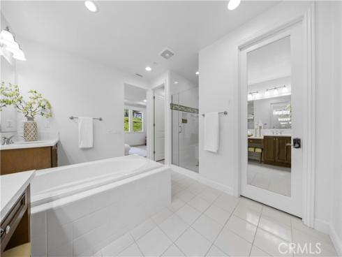 30 Swift , Lake Forest, CA