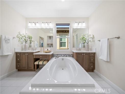 30 Swift , Lake Forest, CA