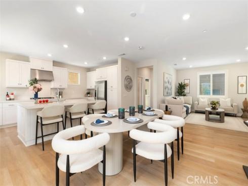 554 Catalonia , Lake Forest, CA