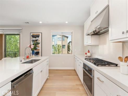 554 Catalonia , Lake Forest, CA