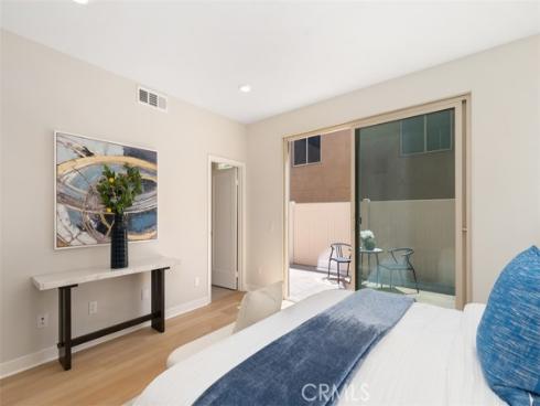 554 Catalonia , Lake Forest, CA