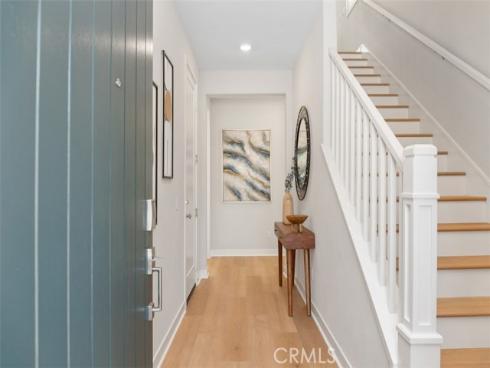 554 Catalonia , Lake Forest, CA