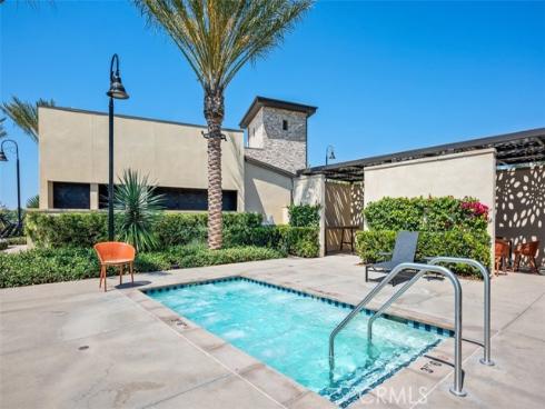 554 Catalonia , Lake Forest, CA