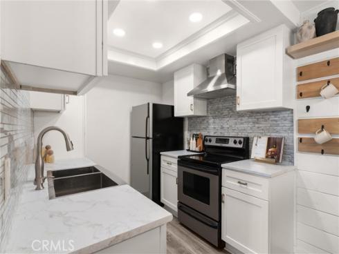 20702 El Toro 300 Road, Lake Forest, CA