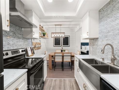 20702 El Toro 300 Road, Lake Forest, CA