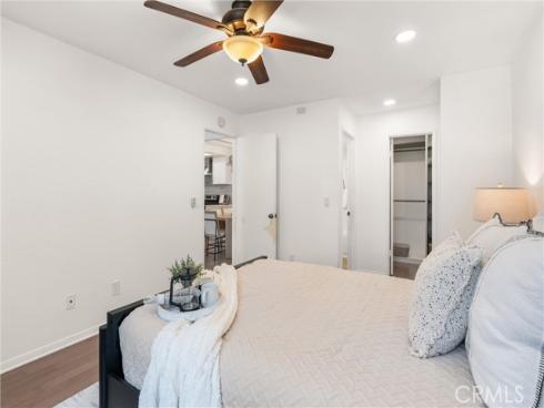 20702 El Toro 300 Road, Lake Forest, CA