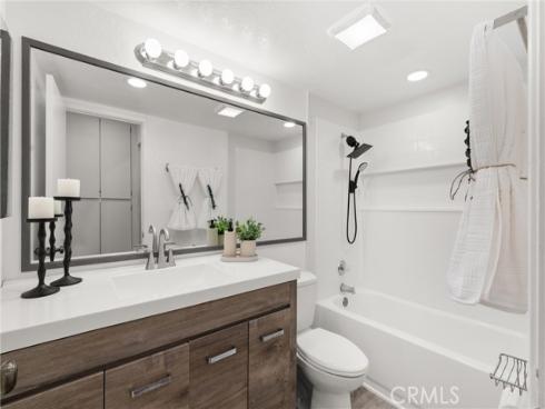 20702 El Toro 300 Road, Lake Forest, CA