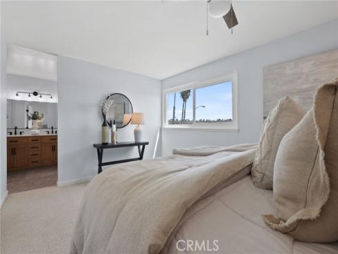 25801 Chapel Hill Drive, Lake Forest, CA