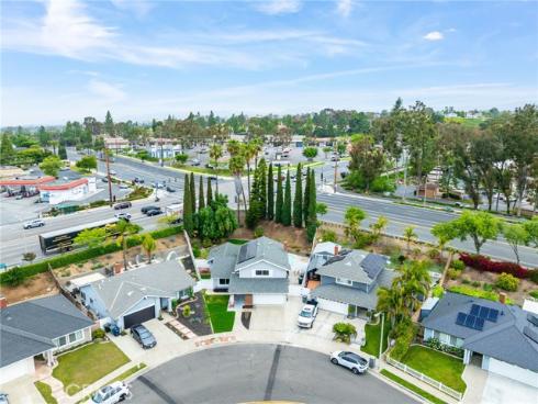 25801 Chapel Hill Drive, Lake Forest, CA