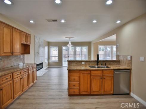 21572 Via Invierno , Lake Forest, CA