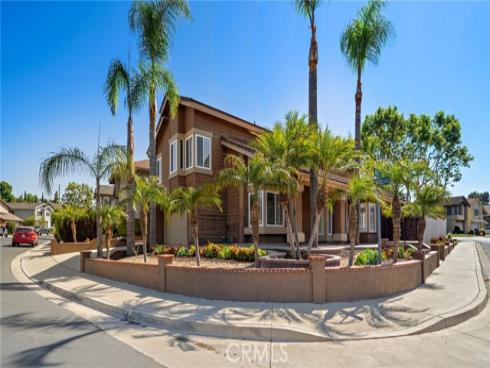 21572 Via Invierno , Lake Forest, CA