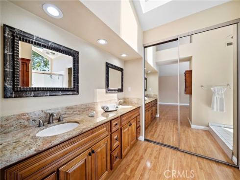 21572 Via Invierno , Lake Forest, CA