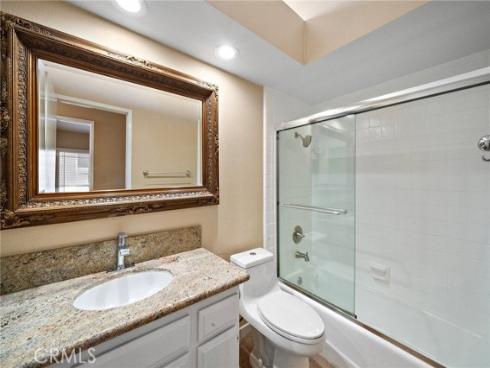 21572 Via Invierno , Lake Forest, CA