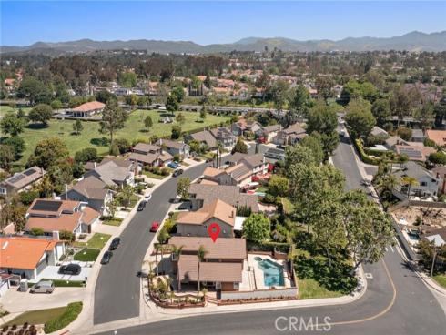 21572 Via Invierno , Lake Forest, CA
