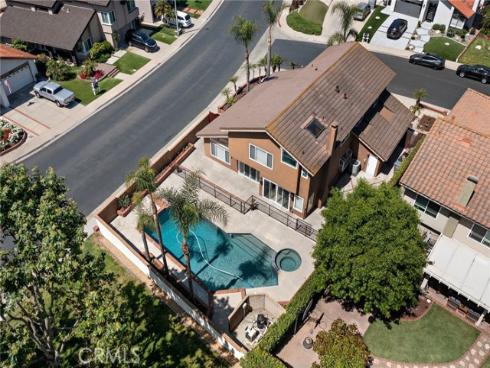 21572 Via Invierno , Lake Forest, CA
