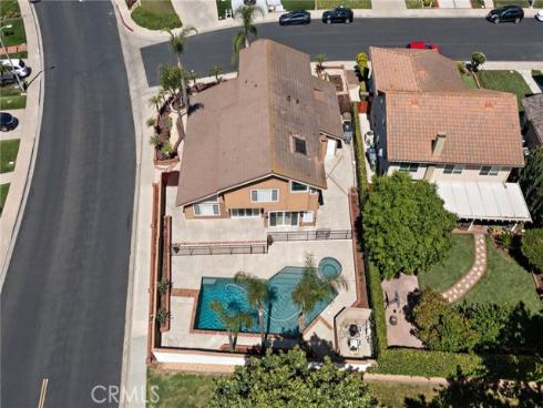 21572 Via Invierno , Lake Forest, CA