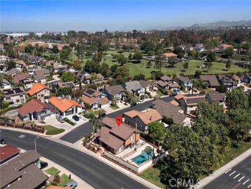 21572 Via Invierno , Lake Forest, CA