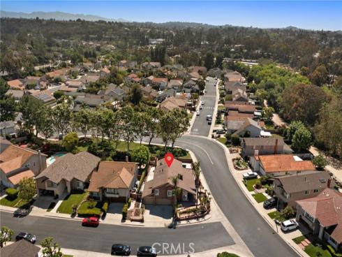 21572 Via Invierno , Lake Forest, CA