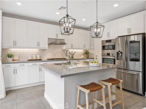 2233 Arroyo Trabuco Way, Lake Forest, CA