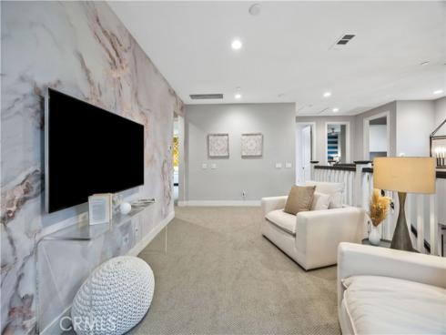 2233 Arroyo Trabuco Way, Lake Forest, CA