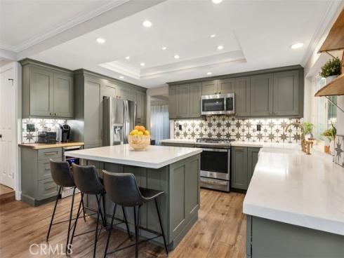 21592 Via Lobo , Lake Forest, CA