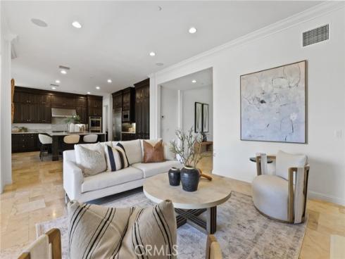 28 Dogwood , Lake Forest, CA