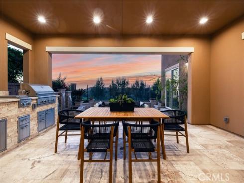 28 Dogwood , Lake Forest, CA