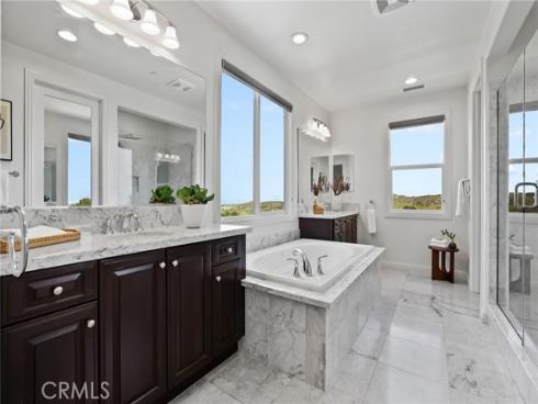 28 Dogwood , Lake Forest, CA